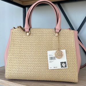 Beautiful Anne Klein handbag. NWT two slide pockets and zipper pocket inside.